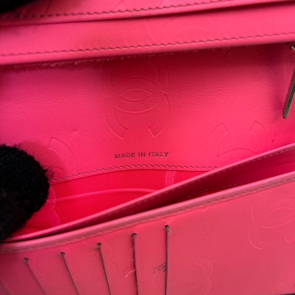 CHANEL Cambon Quilted long lambskin wallet / patent CC logo / hot pink interior - Picture 12 of 15